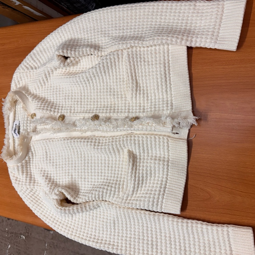 Express Cream Sweater with Gold Buttons